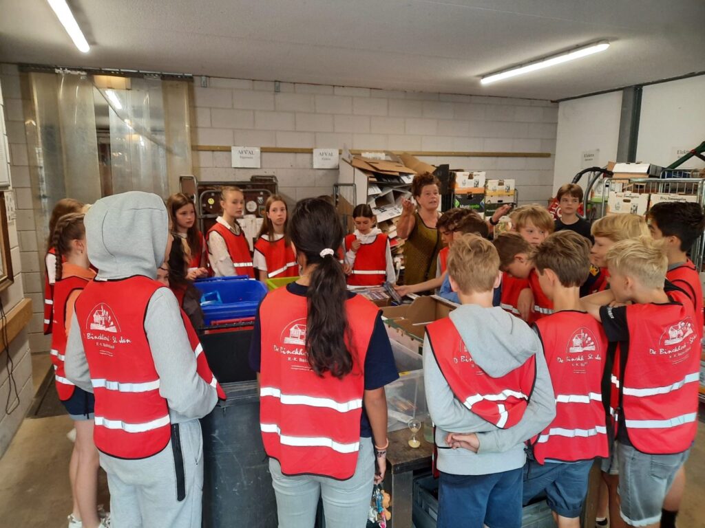 Deze afbeelding heeft een leeg alt-attribuut; de bestandsnaam is bezoek-inbreng-1024x768.jpg